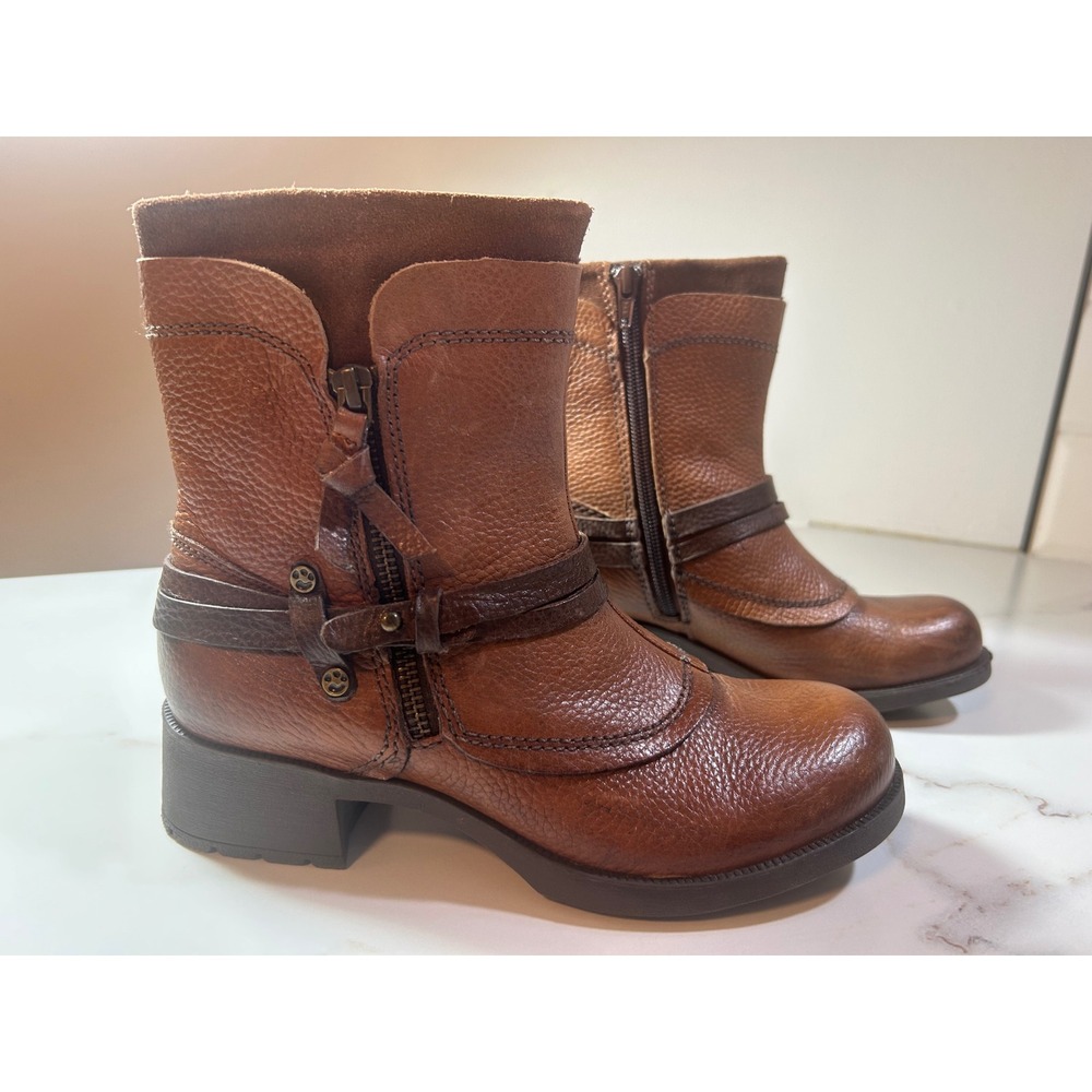 Earth Buckeye Almond Leather Moto Ankle Boots Brown Womens 7B